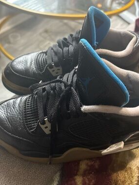 Air Jordan 4s Motorsport Big Kids (grade school size 6Y)